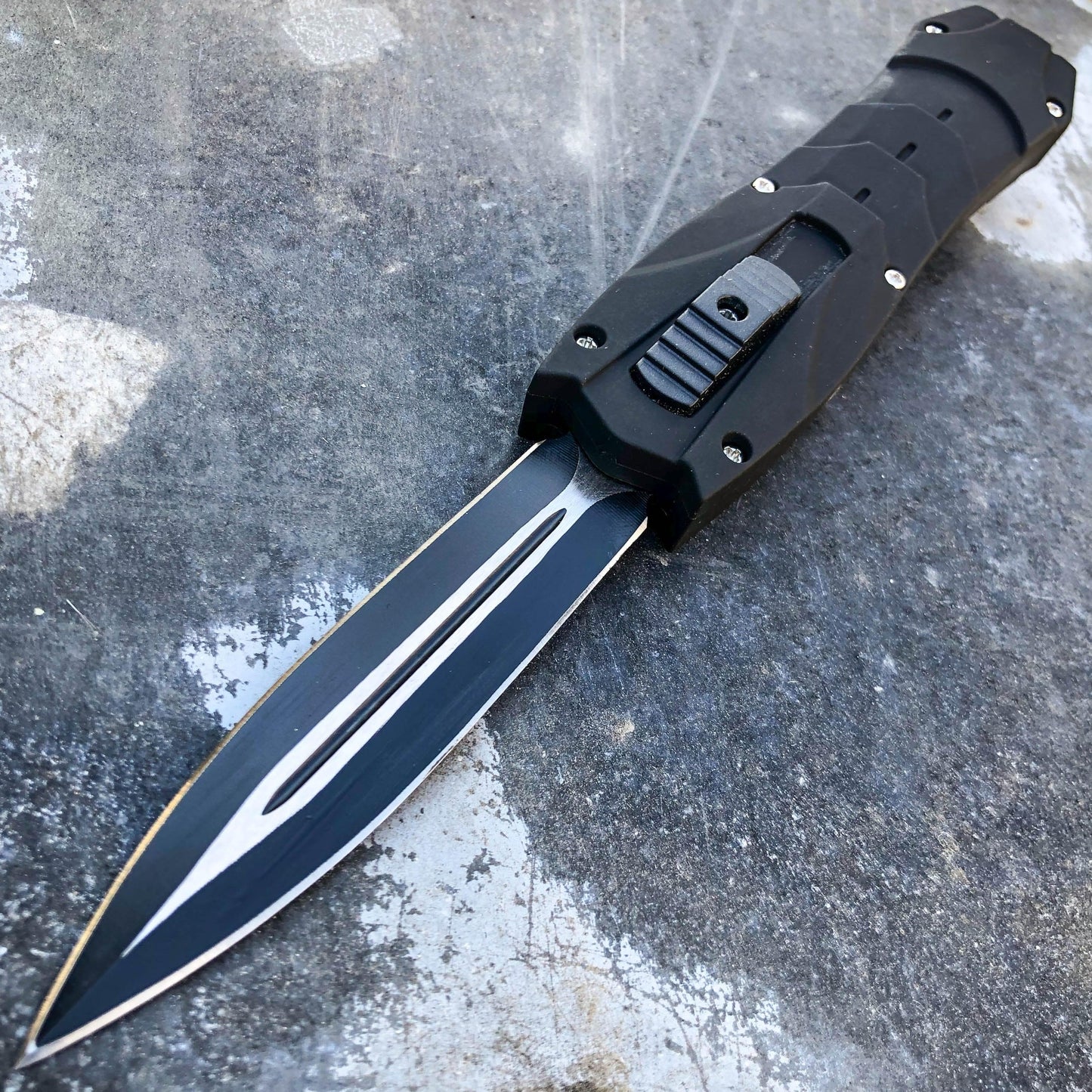 Everyday Carry Combat OTF Knives